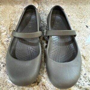Womens Brown Crocs Alice Mary Janes Slip Resistant Flats Size 6